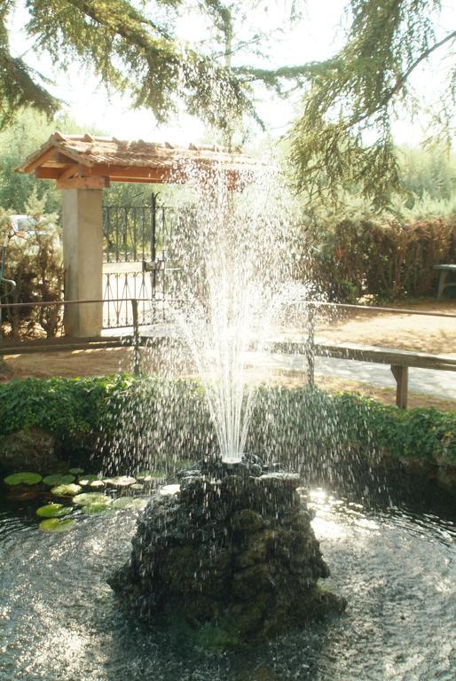 Agriturismo Azienda Agricola La Roccaia San Gimignano Exterior foto
