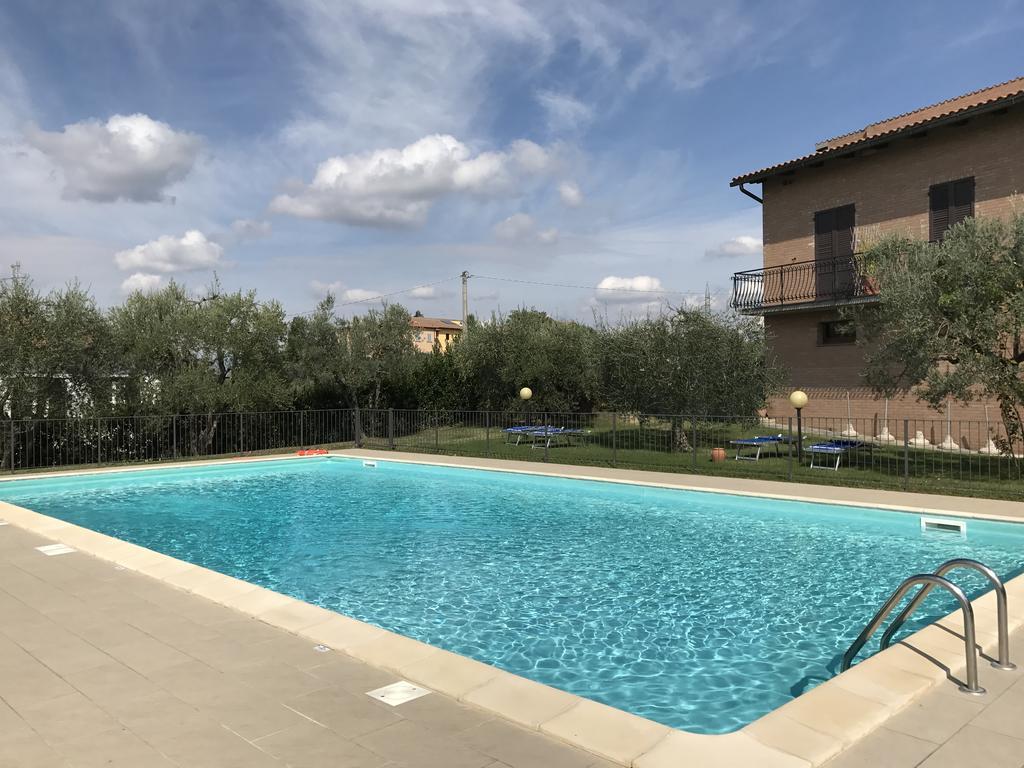 Agriturismo Azienda Agricola La Roccaia San Gimignano Exterior foto