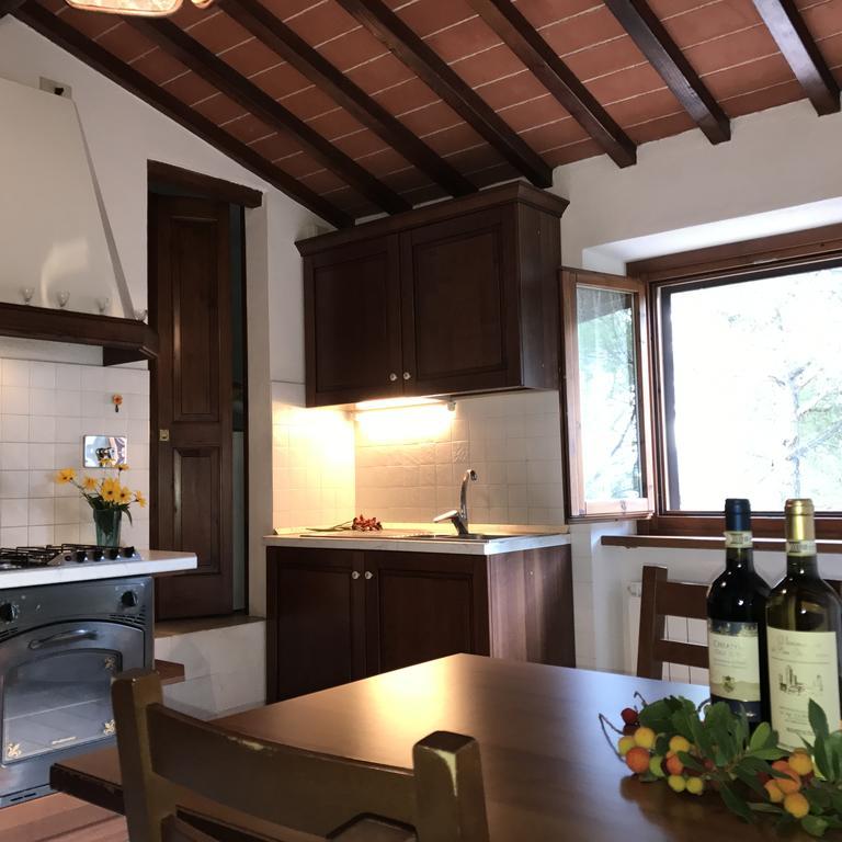 Agriturismo Azienda Agricola La Roccaia San Gimignano Exterior foto